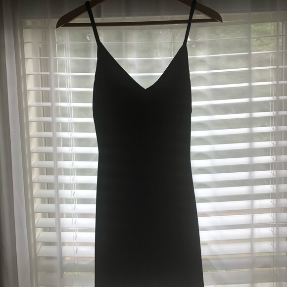 Velvet Little Black Dress - Picture 4 of 5